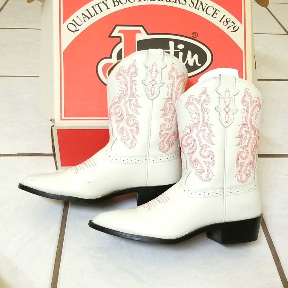 White Justin cowboy boots for girls